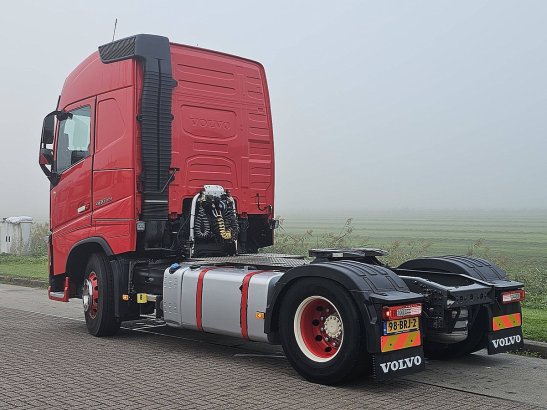 VOLVO FH 460 4x2 I-Parc-Cool I-Save Xenon PTO 1st Owner APK 3-2027! 590 2021 2 Tractor Units image 21