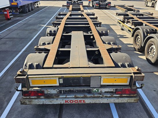 KOGEL SW24 MULTI 2X 20, 1X30, 1X40, HIGHCUBE, 20FT MITTIG, LIFT AXLE Kögel SW24 MULTI 2X 20, 1X30, 1X40, HIGHCUBE, 20FT MI...