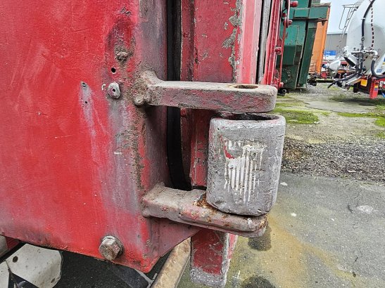 KEMPF SKM 35/3 SCHROTT 50m3 Kempf SKM 35/3 SCHROTT 50m3 2010 2 image 7