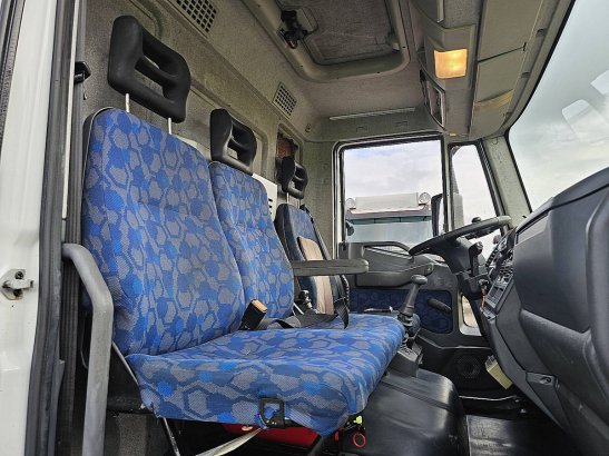 IVECO 120E24 EUROCARGO manual taillift 9659 2006 2 image 21