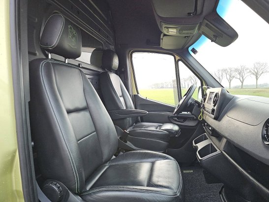 MERCEDES-BENZ SPRINTER 319 l3h2 v6 3.0ltr led ! SPRINTER 319 L3H2 V6 3.0Ltr LED ! 2020 2 Small Vans image 187