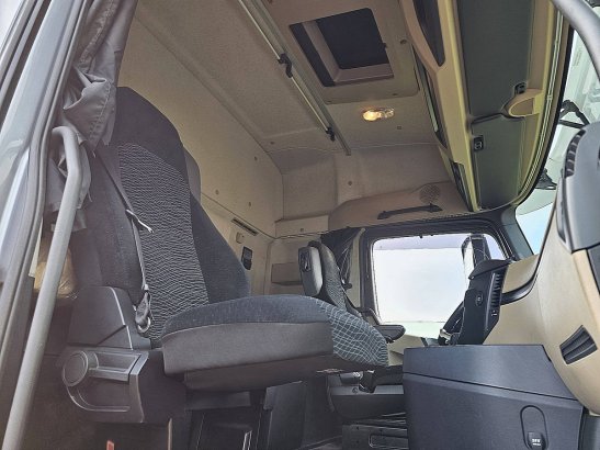 MERCEDES-BENZ ACTROS 2645 6x2 retarder ACTROS 2645 6X2 RETARDER 2018 2 image 232