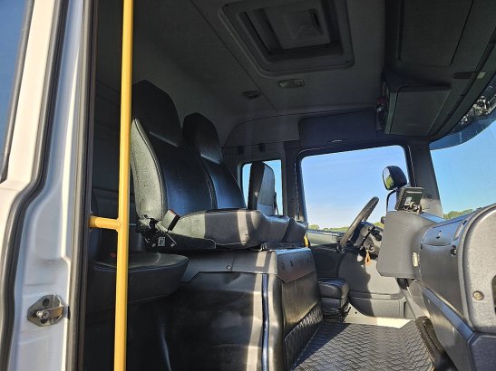SCANIA P340 cng gas 6x2*4 vdk 10182 2015 2 image 22