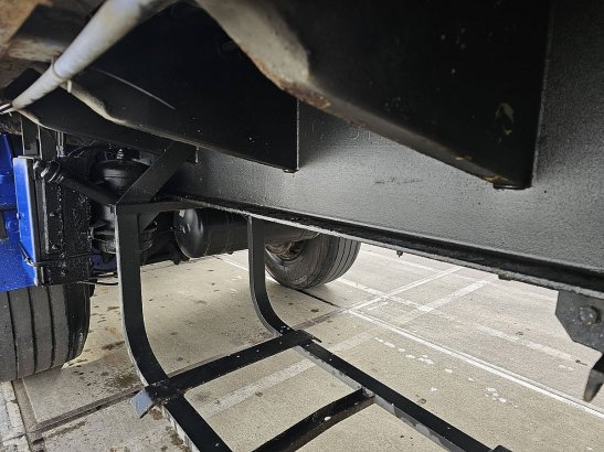 FLOOR FLO-17-30H 47t 2x steeraxle Floor FLO-17-30H 47T 2X STEERAXLE 1985 2 image 7