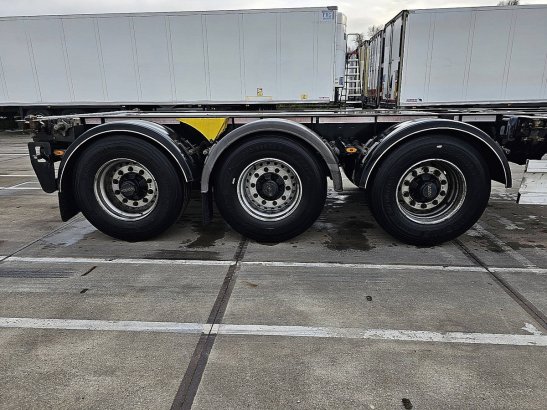 RENDERS EURO 800 multi Renders EURO 800 MULTI 2021 2 image 31