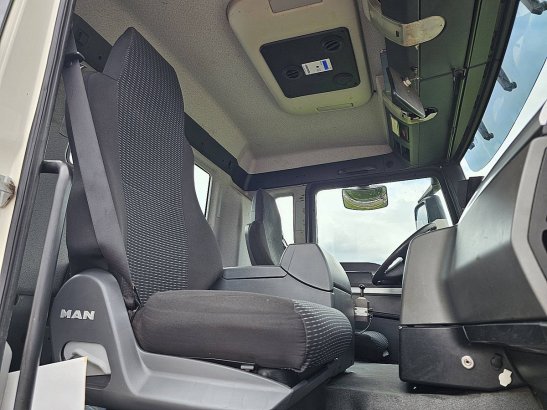 M.A.N. 41.360 TGS 8x4 41.360 TGS 8X4 2016 2 image 7