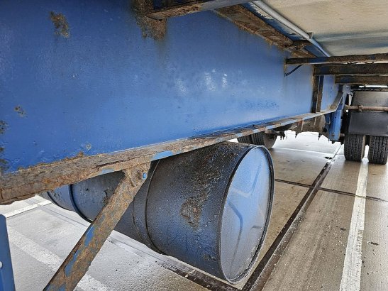 NETAM FRUEHAUF ONCRS 22 110 city 1 as laadklep 9837 1999 2 Refrigerated semi trailers image 40