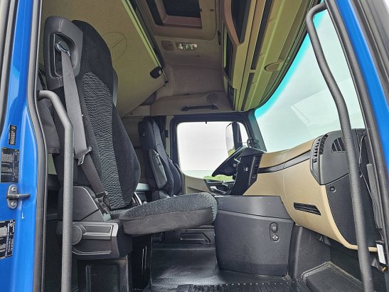 MERCEDES-BENZ ACTROS 1843 adr,tankcompressor ACTROS 1843 ADR,tankcompressor 2017 2 Compressors image 7