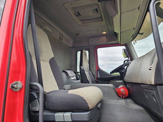 RENAULT PREMIUM 380 6x2 airco short cab PREMIUM 380 6X2 AIRCO SHORT CAB 2010 2 image 7