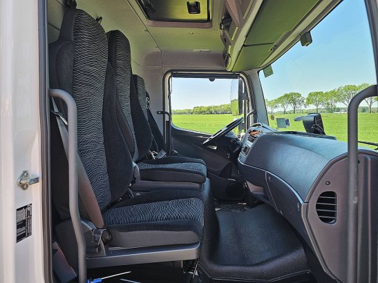 MERCEDES-BENZ ATEGO 818 lift 3 seats airco Mercedes-Benz ATEGO 818 LIFT 3 SEATS AIRCO 2022 2 image 7