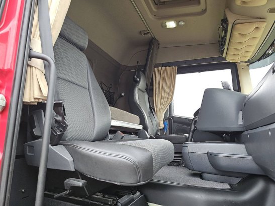 SCANIA R450 6x2/4 ret. manual R450 6X2/4 RET. MANUAL 2015 2 Tractor Units image 7