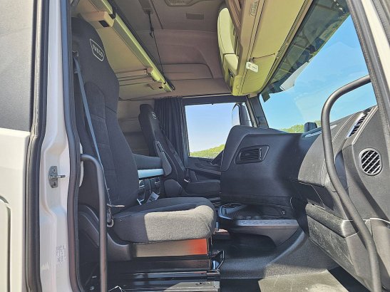 IVECO S-WAY AS440S49 S-WAY AS440S49 2022 2 Tractor Units image 7