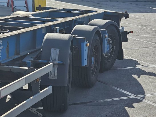 RENDERS CHASSIS PORTMASTER Renders CHASSIS PORTMASTER 2008 2 image 7