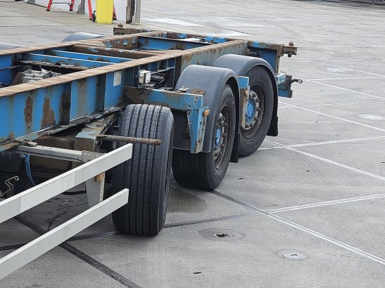RENDERS CHASSIS PORTMASTER Renders CHASSIS PORTMASTER 2009 2 image 7