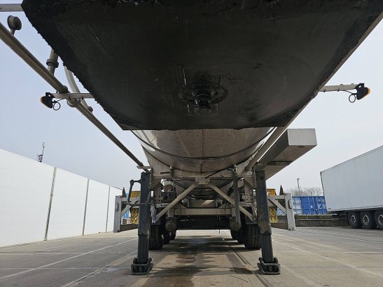 FELDBINDER TSA 30 bitumen 30.000 liter Feldbinder TSA 30 BITUMEN 30.000 LITER 2006 2 Tanker semi trailers image 7