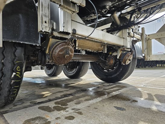 FELDBINDER TSA 30.3.1 bitumen 30.000 liter Feldbinder TSA 30.3.1 BITUMEN 30.000 LITER 2004 2 Tanker semi trailers image 7