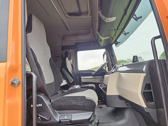 Heavy machinery product image - Image 7 of 15