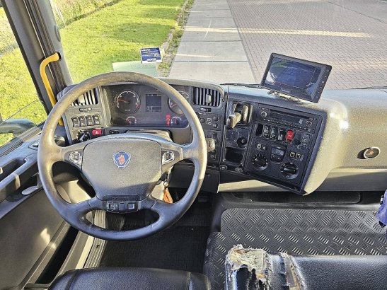 SCANIA P340 cng gas 6x2*4 vdk 10182 2015 2 image 68