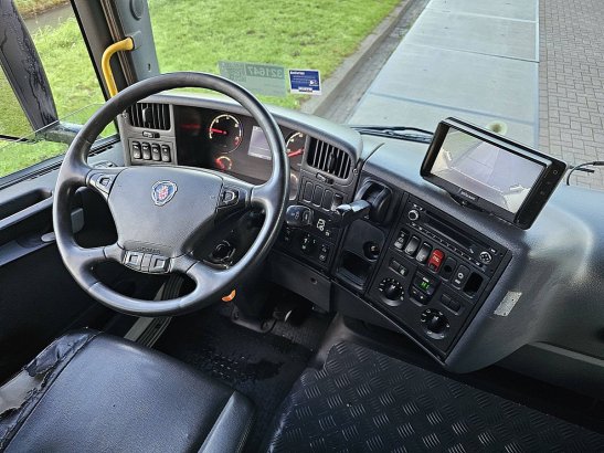 SCANIA P340 cng gas 6x2*4 vdk 10182 2015 2 image 38