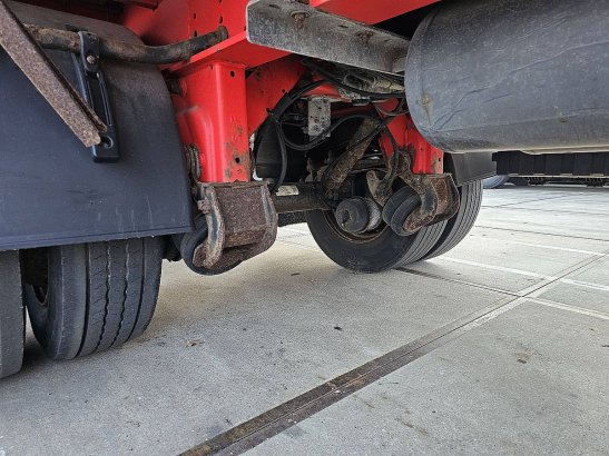 KELBERG S3582 2 axle taillift Kelberg S3582 2 AXLE TAILLIFT 2015 2 image 47