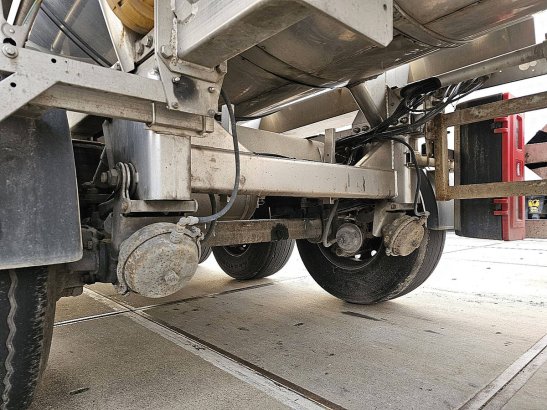 Heavy machinery product image - Image 56 of 60