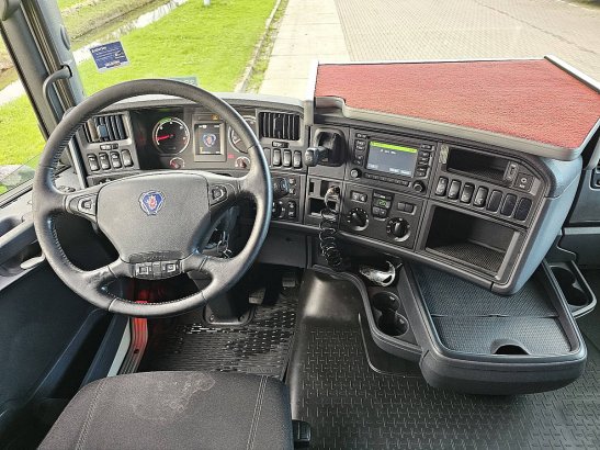 SCANIA R450 8x4*4 retarder pto R450 8X4*4 RETARDER PTO 2014 2 image 68