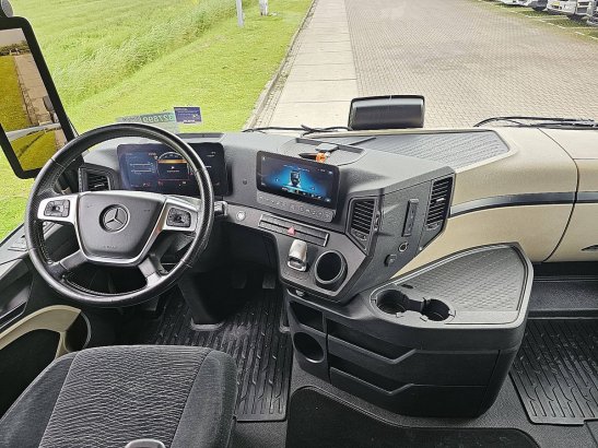 MERCEDES-BENZ ACTROS 1845 LS mp5 retarder 2x tank ACTROS 1845 LS MP5 RETARDER 2X TANK 2021 2 Tractor Units image 8