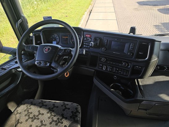 SCANIA R410 2x tank retarder R410 2x Tank Retarder 2018 2 Tractor Units image 8