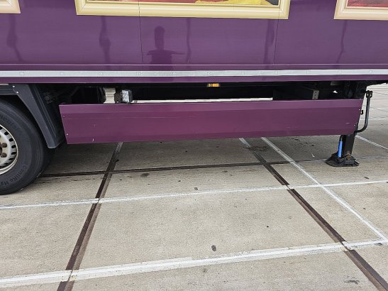 KRONE N/A carrier 1950 mt N/A CARRIER 1950 MT 2014 2 Refrigerated semi trailers image 8