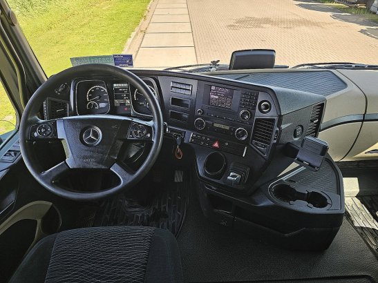 MERCEDES-BENZ ACTROS 1843 Mercedes-Benz ACTROS 1843 2018 2 Tractor Units image 7