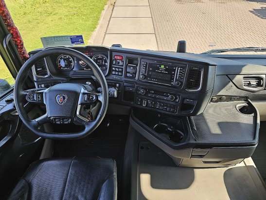 SCANIA R520 v8 6x4 ret.pto+hid R520 V8 6x4 RET.PTO+HID 2019 2 Tractor Units image 22