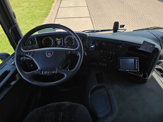 SCANIA P280 6x2*4 3212 2015 2 image 8