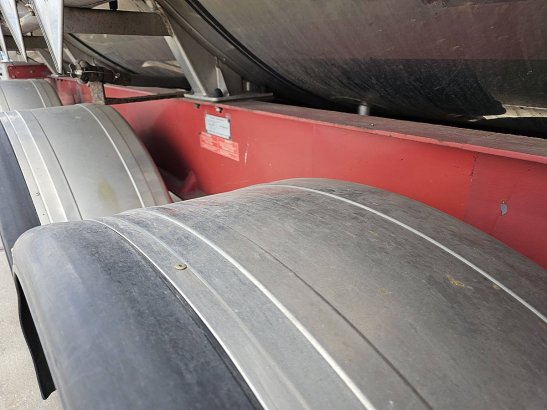 MAGYAR SR 34 SDC chemical 3 comp 38m3 Magyar SR 34 SDC CHEMICAL 3 COMP 38M3 2000 2 Tanker semi trailers image 50