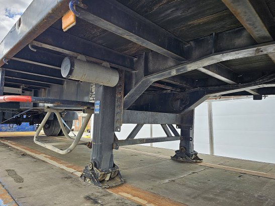 VARMO 1 AXLE PLATFORM forklift connection Varmo 1 AXLE PLATFORM FORKLIFT CONNECTION 1993 2 image 18
