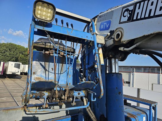 KWB P-393-STI-R-1 hiab 130 r Kwb P-393-STI-R-1 HIAB 130 R 2003 2 image 25