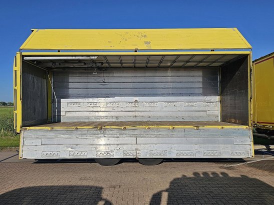 KRONE K + G TEC SZD 18 getränke taillift K + G TEC SZD 18 GETRÄNKE TAILLIFT 2015 2 image 8