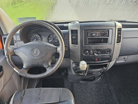 MERCEDES-BENZ SPRINTER 310 l1h2 laadklep export Mercedes-Benz Sprinter 310 L1H2 Laadklep Export 2010 2 Small Vans image 8