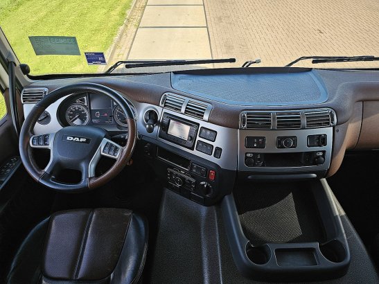 DAF CF 450 428tkm CF 450 428tkm 2021 2 Tractor Units image 8