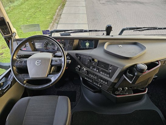 VOLVO FH 460 4x2 I-Parc-Cool I-Save Xenon Spoilers PTO 1st Owner Full-Air! 590 2021 2 Tractor Units image 8