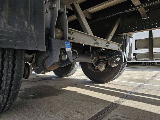 SCHMITZ SCB*S3B ALCOA'S LIFT AXLE LIKE NEW Schmitz Cargobull SCB*S3B ALCOA'S LIFT AXLE LIKE NEW 2022 2 Box semi-trailers i...