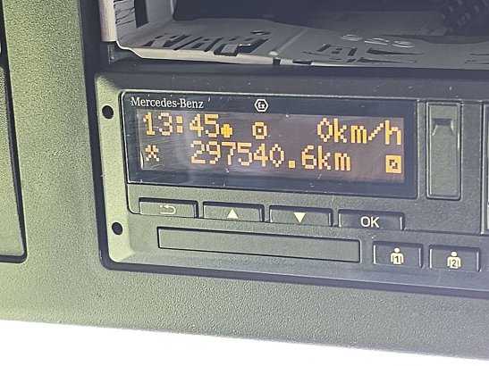 MERCEDES-BENZ ACTROS 1843 retarder 297tkm Mercedes-Benz ACTROS 1843 retarder 297tkm 2019 2 Tractor Units image 9