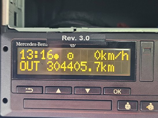 MERCEDES-BENZ ANTOS 1840 short cab xenon 304t Mercedes-Benz ANTOS 1840 SHORT CAB XENON 304T 2018 2 Tractor Units image 9