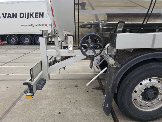 FELDBINDER TSA 30-BITUMEN Feldbinder TSA 30-BITUMEN 2019 2 Tanker semi trailers image 39