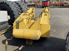 CAT D 8 R Ripper