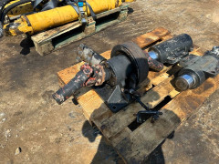 CAT 214 B FT gearbox