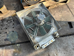 CAT 214 B FT radiator