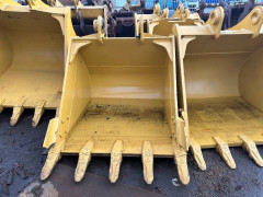 CAT 330 bucket UNUSED