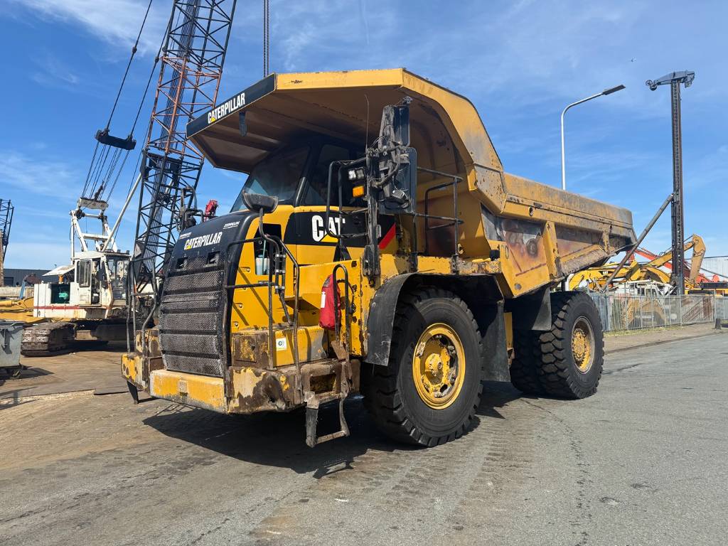 CAT 770 ( GERMAN MACHINE ) image