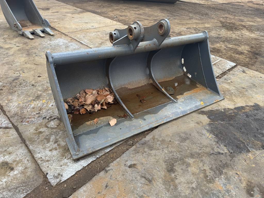 CAT 306 307 bucket image