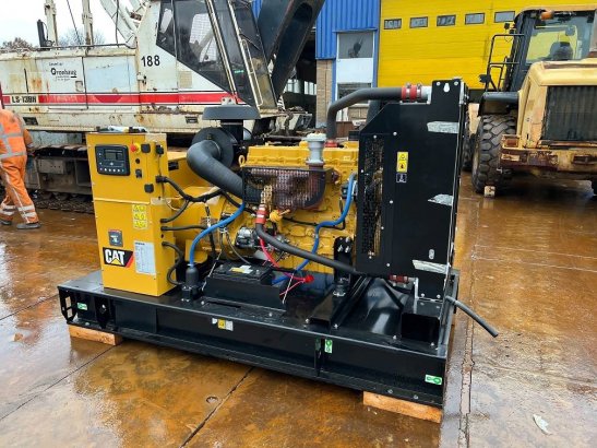 CAT DE 200 E3 200 kva 160kw 10 units availble UNUSED DE 200 E3 200 kva 160kw 10 units availble UNUSED 2 Generators